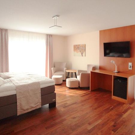 Lamex-Inn Hotel & Restaurant Келькгайм Екстер'єр фото
