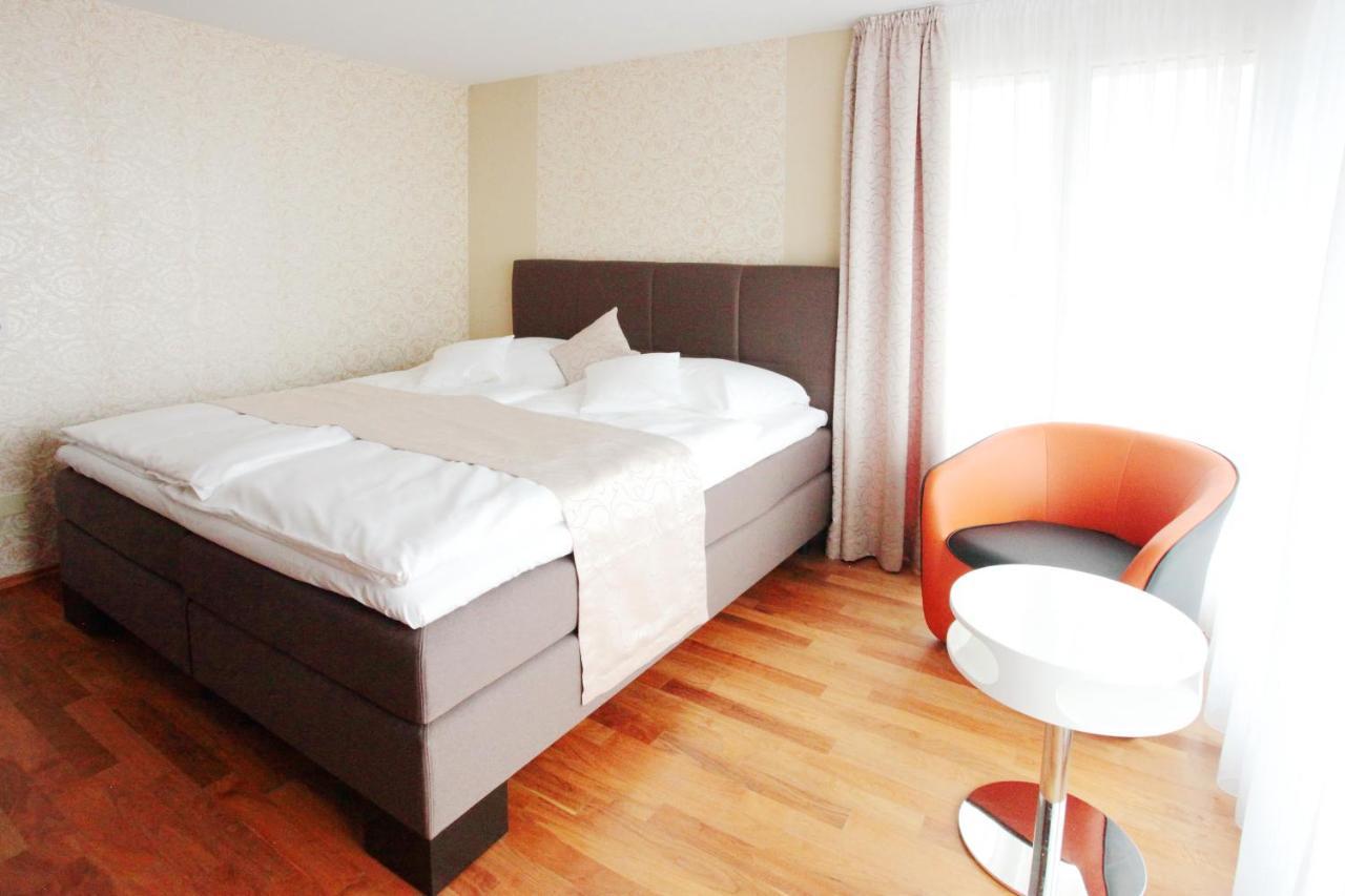Lamex-Inn Hotel & Restaurant Келькгайм Екстер'єр фото